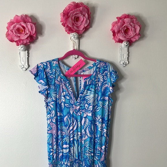 Lilly Pulitzer Ravi Short Sleeved Romper in Amalfi Blue Sound The Sirens, Small. - Picture 5 of 13